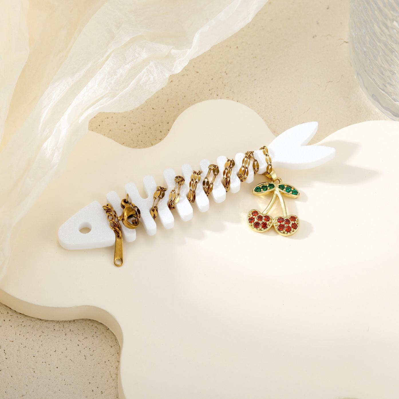 Extra Fishbone Jewelry Organizer